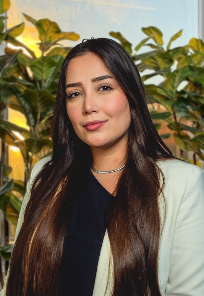 Time Lacerda, Thaynna-Maciel