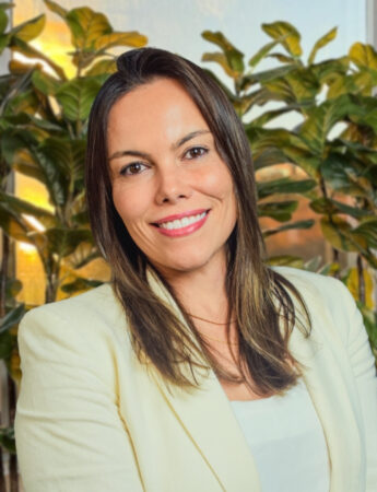 Time Lacerda, Karina-Reis