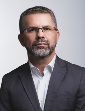 Time Lacerda, Alessandro-Machado