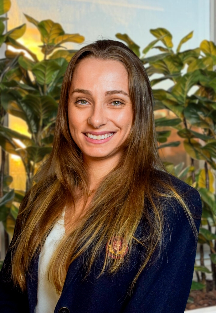 Time Lacerda, Julia-Faccio