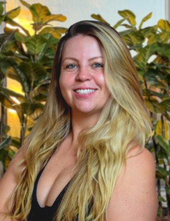 Time Lacerda, Nathalya-Prado