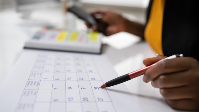 Capa - Regras trabalho feriados.png