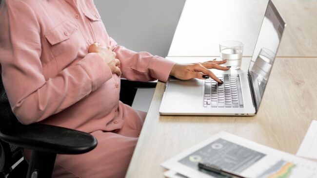 Capa - Hostilidade contra gestante no trabalho